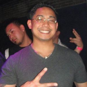 Meet your Posher, Dominic